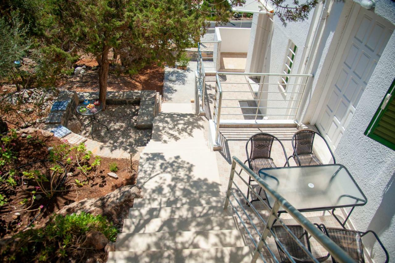 Aloe House Apartment Pirgos  Exterior photo